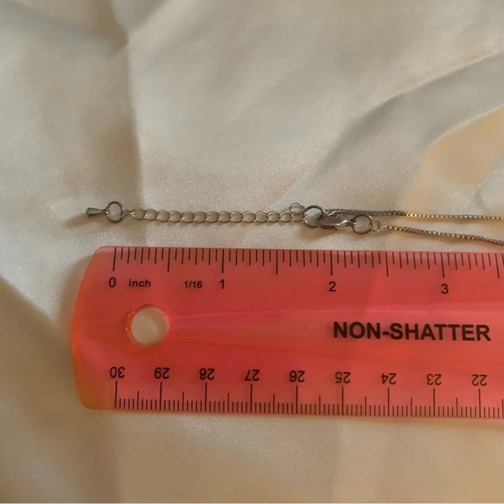 NEW! Silver rhodium necklace with beautiful pendant  with Swarovski crystals - Picture 6 of 7